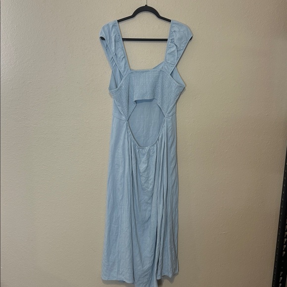 Torrid Midi Wash Chambray Ruched Front Dress Light Blue Size 1X NWT - Picture 8 of 9